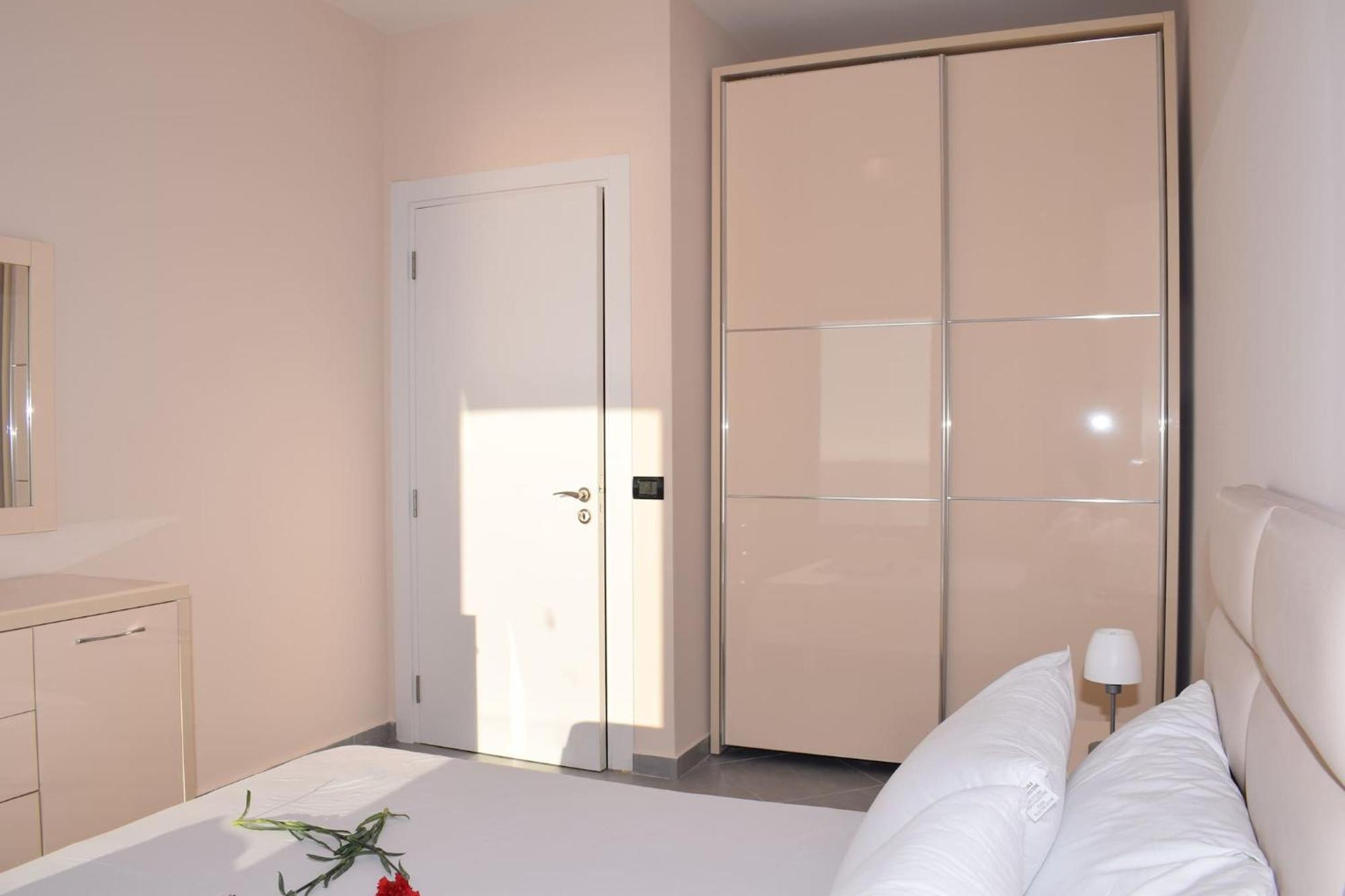 Brisa Del Mar Apartments Дуррес Экстерьер фото