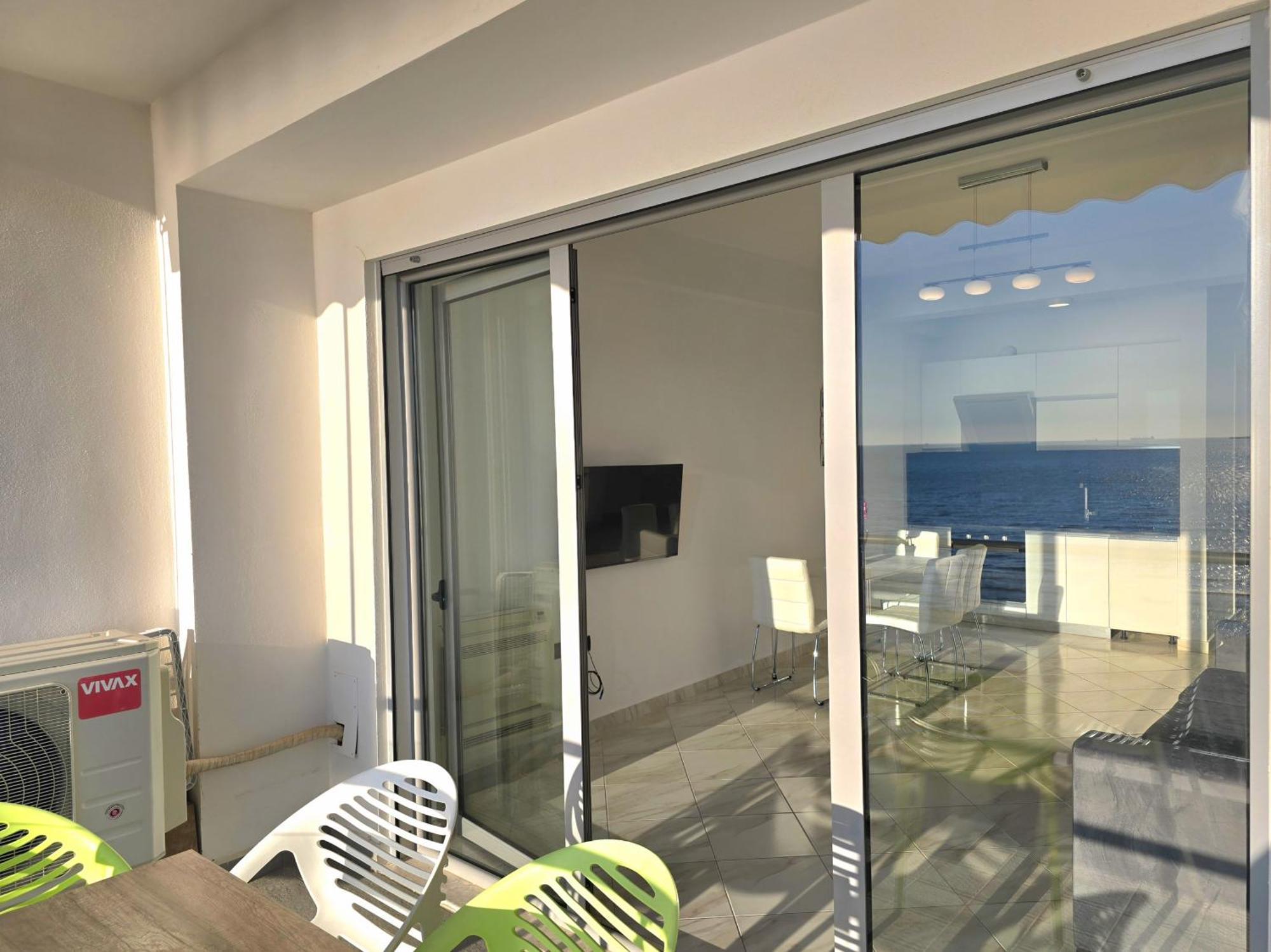 Brisa Del Mar Apartments Дуррес Экстерьер фото